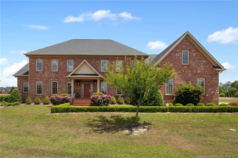 4131 Willowgate Dr, Fayetteville, NC 28312