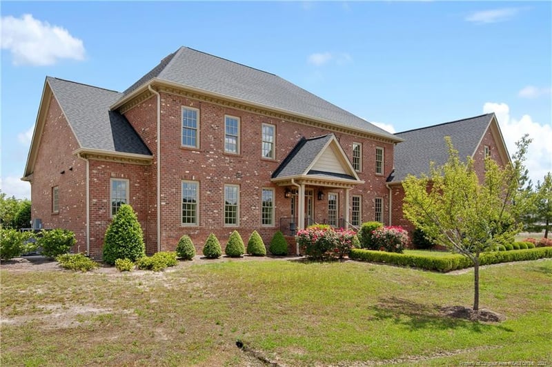 4131 Willowgate Dr, Fayetteville, NC 28312