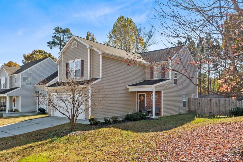 4132 Dalcross Rd, Raleigh, NC 27610