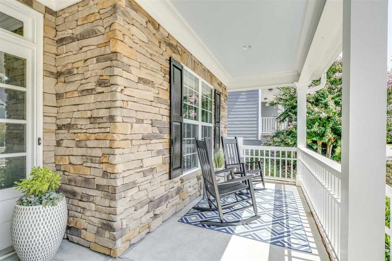 4132 Enfield Ridge Dr, Cary, NC 27519