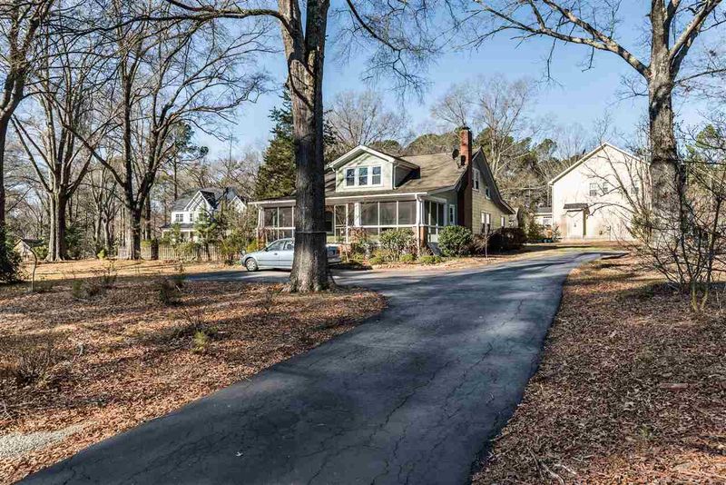 4132 Hope Valley Rd, Durham, NC 27707