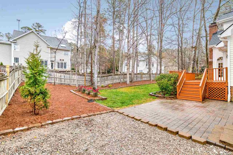 4132 Mittglen Ln, Cary, NC 27518