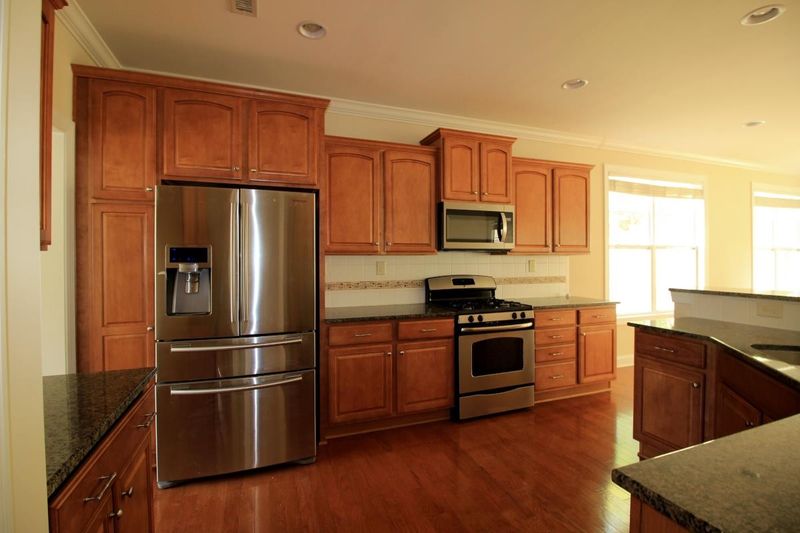 4132 Plum Branch Dr, Cary, NC 27519