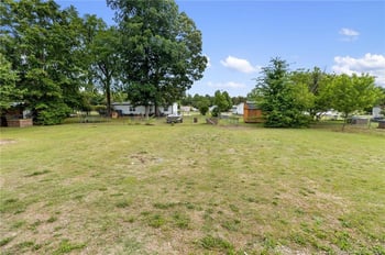 4133 Frontier Ave, Fayetteville, NC 28312