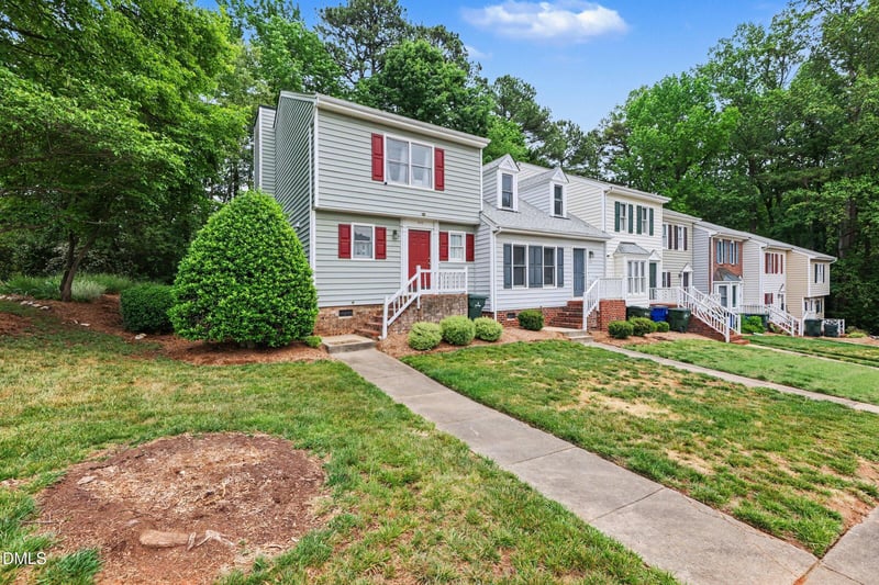 4134 Kaplan Dr, Raleigh, NC 27606