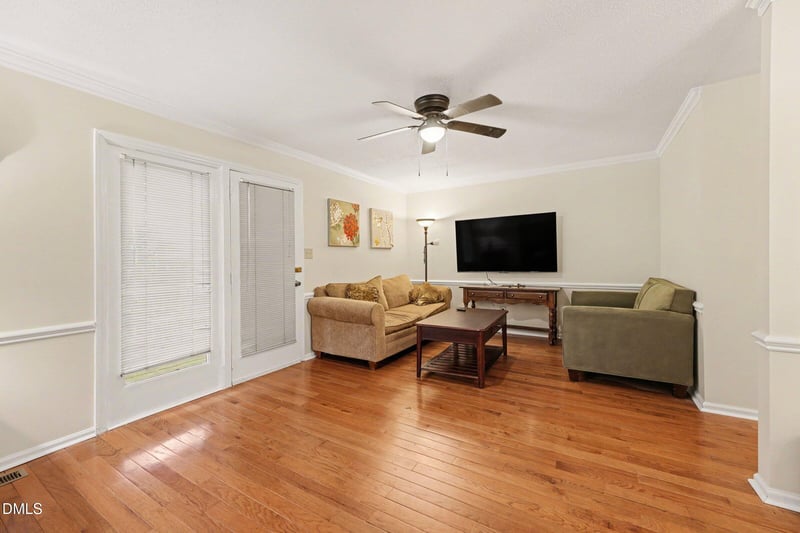 4134 Kaplan Dr, Raleigh, NC 27606