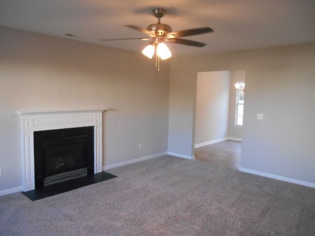 4136 Dalcross Rd, Raleigh, NC 27610