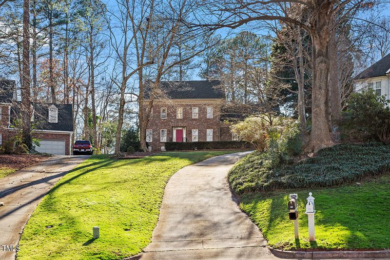 4137 Brewster Dr, Raleigh, NC 27606
