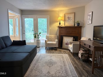 4139 Kaplan Dr, Raleigh, NC 27606