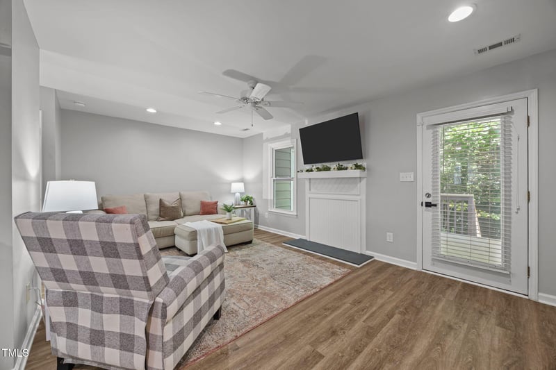 414 Applecross Dr, Cary, NC 27511
