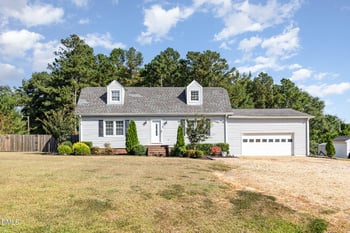 414 Aquilla Rd, Benson, NC 27504