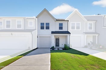 414 Barrington Key Dr, Zebulon, NC 27597
