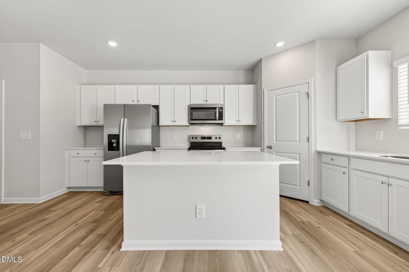414 Barrington Key Dr, Zebulon, NC 27597