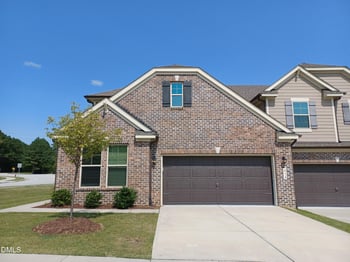 414 Boscawen Ln, Cary, NC 27519