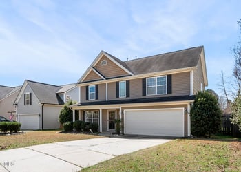 414 Branchmoor Ct, Fuquay Varina, NC 27526
