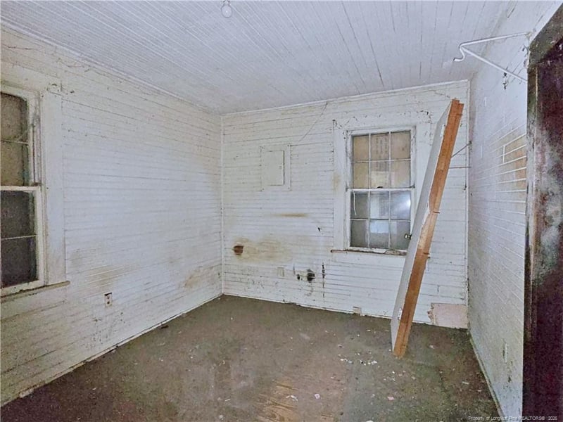 414 Bryan St, Fayetteville, NC 28305
