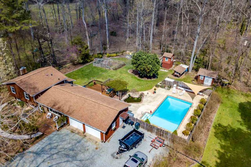 414 Bywood Dr, Durham, NC 27712