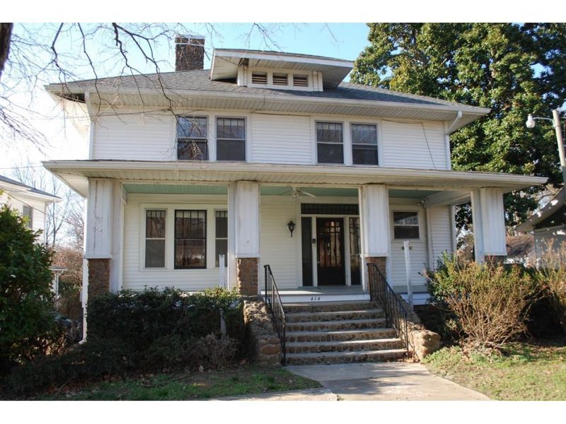 414 W Front St, Burlington, NC 27215