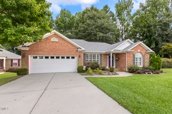 414 Geranium Ct, Fuquay Varina, NC 27526