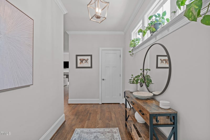414 Heather Dr, Raleigh, NC 27606