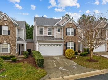 414 Hilltop View St, Cary, NC 27513
