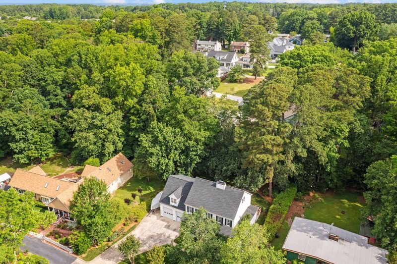 414 Kent Dr, Cary, NC 27511