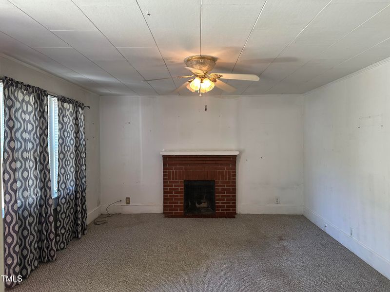 414 N Kildee St, Clayton, NC 27520