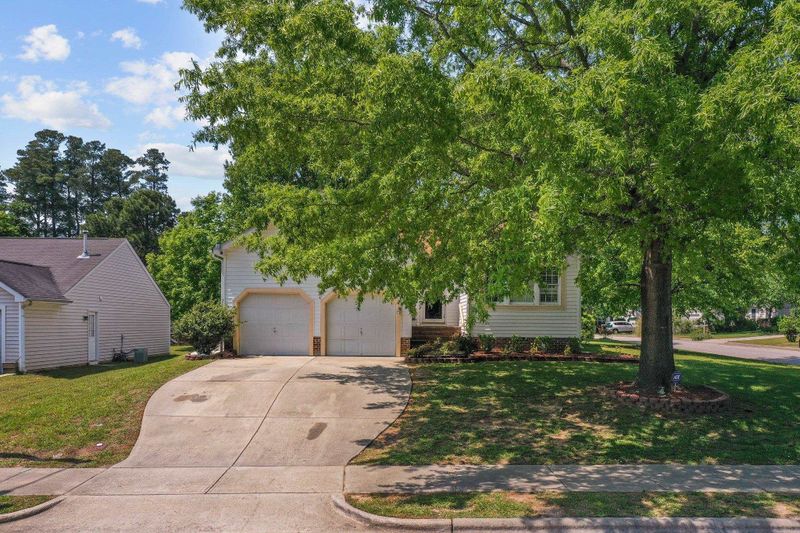 414 Laurens Way, Knightdale, NC 27545