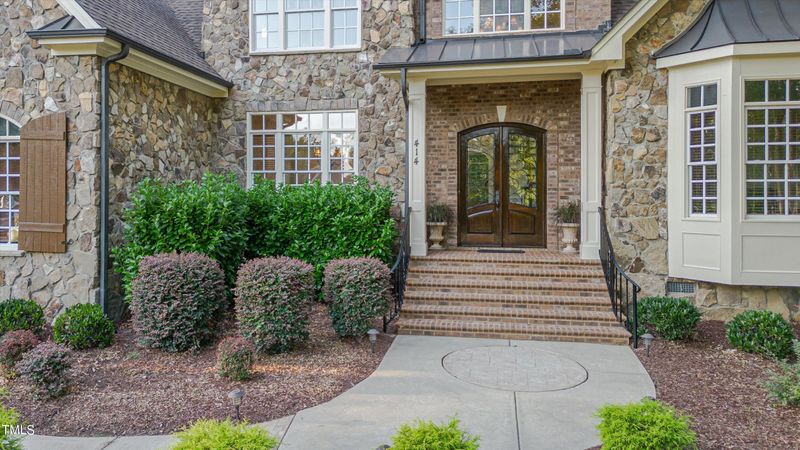 414 Legacy Falls Dr N, Chapel Hill, NC 27517