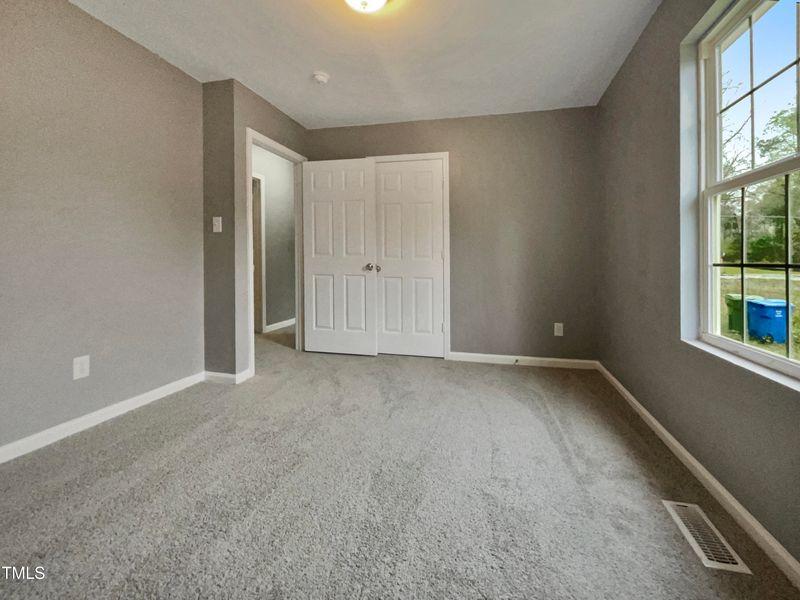 414 Longfellow St, Fuquay Varina, NC 27526