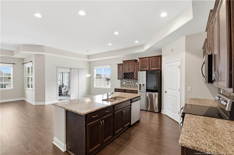 414 Longthorpe Rd, Fayetteville, NC 28311