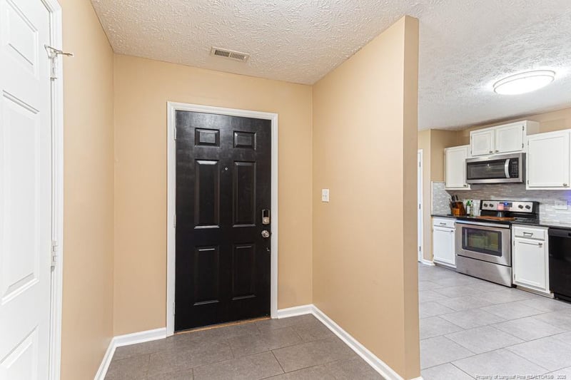 414 Murray Fork Dr, Fayetteville, NC 28314