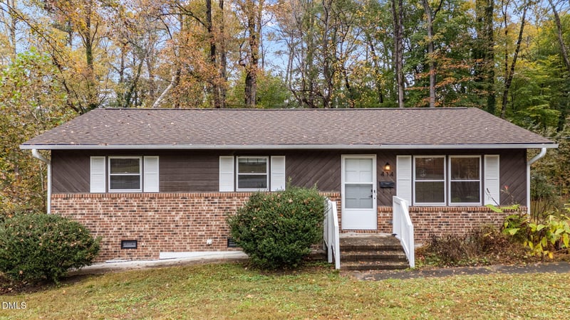 414 Noble St, Louisburg, NC 27549