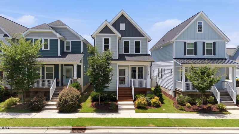 414 Shadow Falls Dr, Wendell, NC 27591