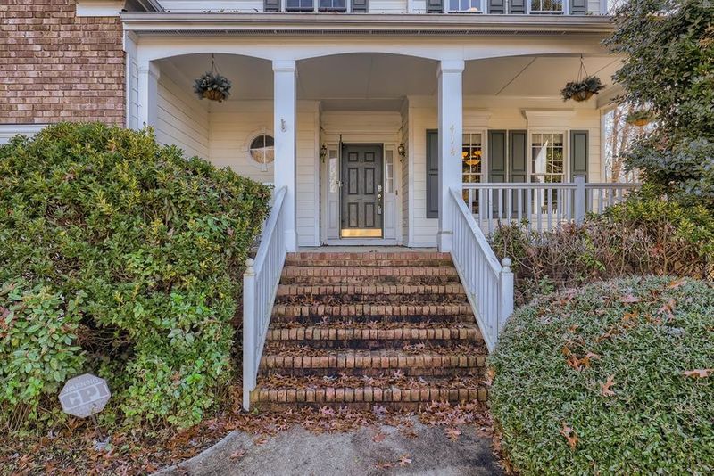 414 Silvergrove Dr, Cary, NC 27513