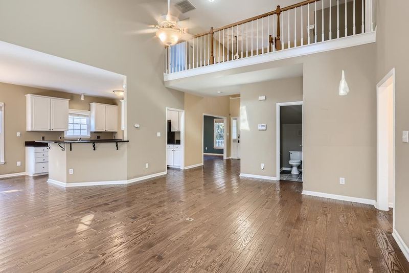 414 Silvergrove Dr, Cary, NC 27513