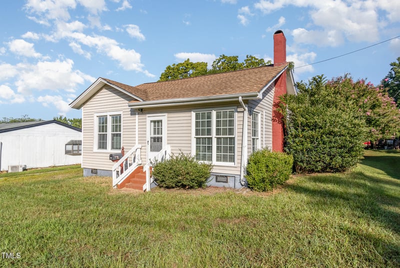 414 S Smith St, Clayton, NC 27520