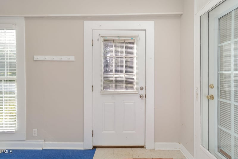 414 S Smith St, Clayton, NC 27520