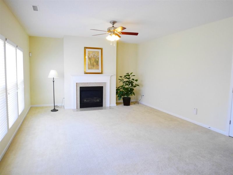 414 Thistlegate Trl, Raleigh, NC 27610