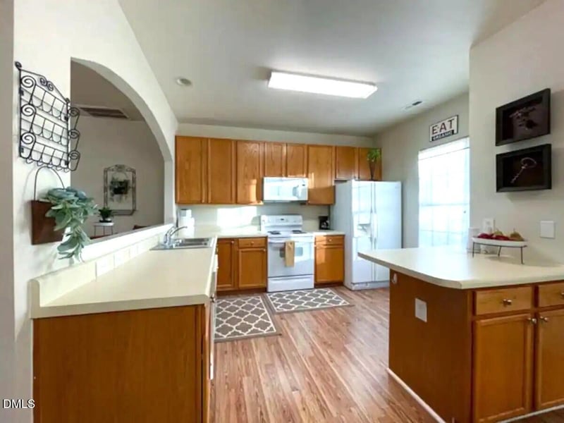 414 Walnut Woods Dr, Morrisville, NC 27560