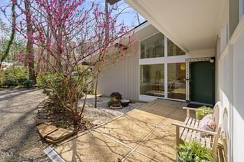 414 Westwood Dr, Chapel Hill, NC 27516