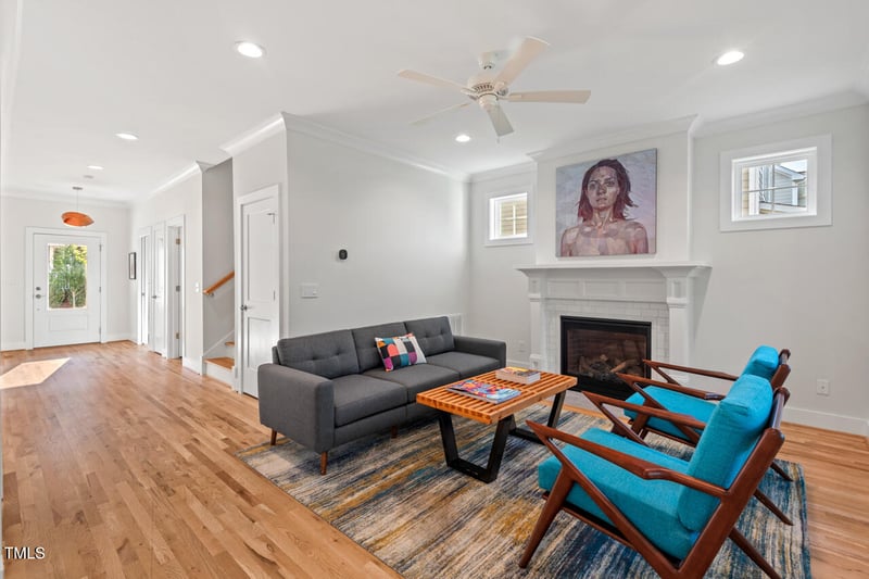 414 Wyndham Dr, Chapel Hill, NC 27516