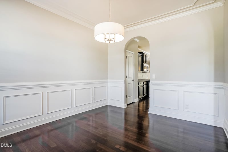 4141 Weavers Pond Dr, Zebulon, NC 27597