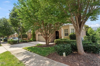 4143 Gardenlake Dr, Raleigh, NC 27612