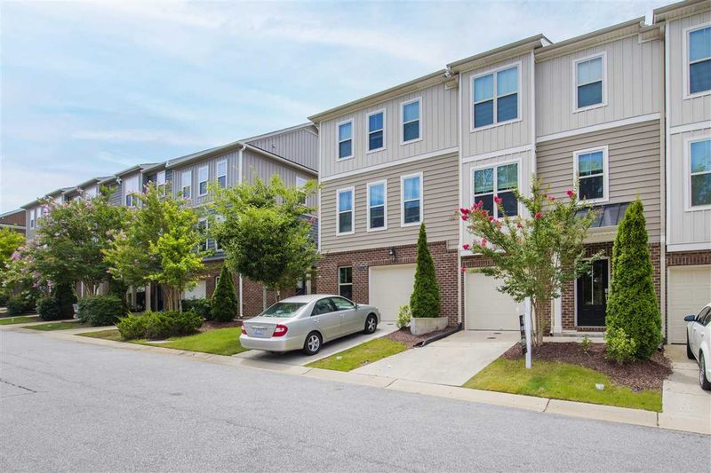 4143 Sykes Rd, Cary, NC 27519