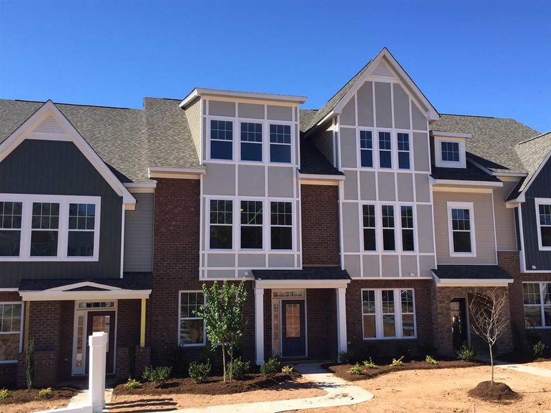 4143 Vallonia Dr, Cary, NC 27519