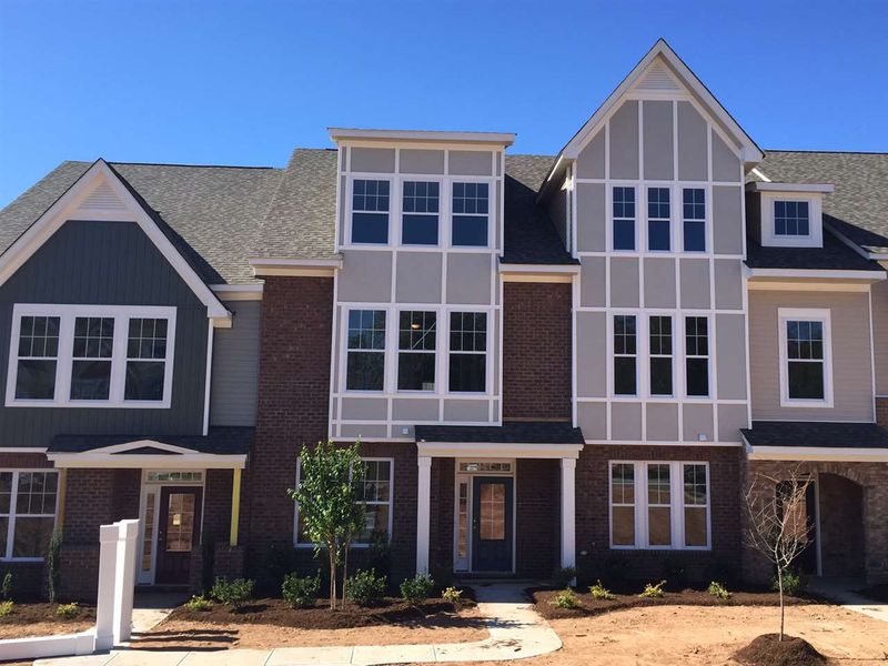 4143 Vallonia Dr, Cary, NC 27519