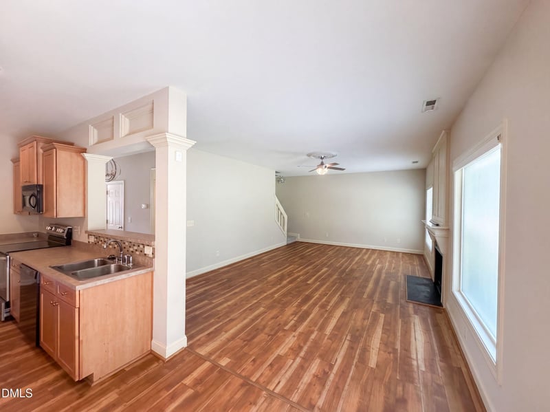 4143 White Kestrel Dr, Raleigh, NC 27616