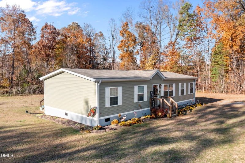 4147 Swannie Coble Rd, Snow Camp, NC 27349