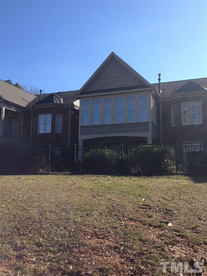 4149 Gardenlake Dr, Raleigh, NC 27612